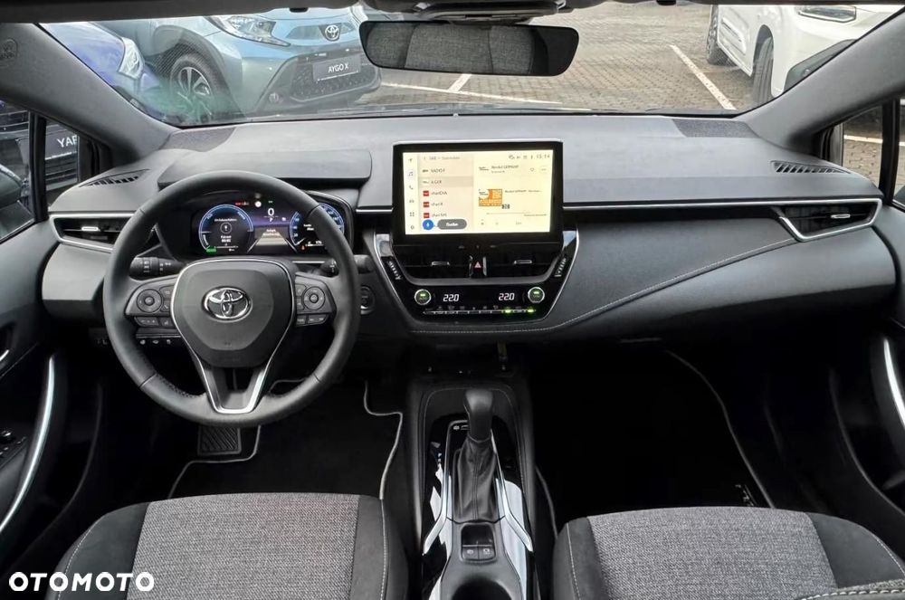 Toyota Corolla - 11