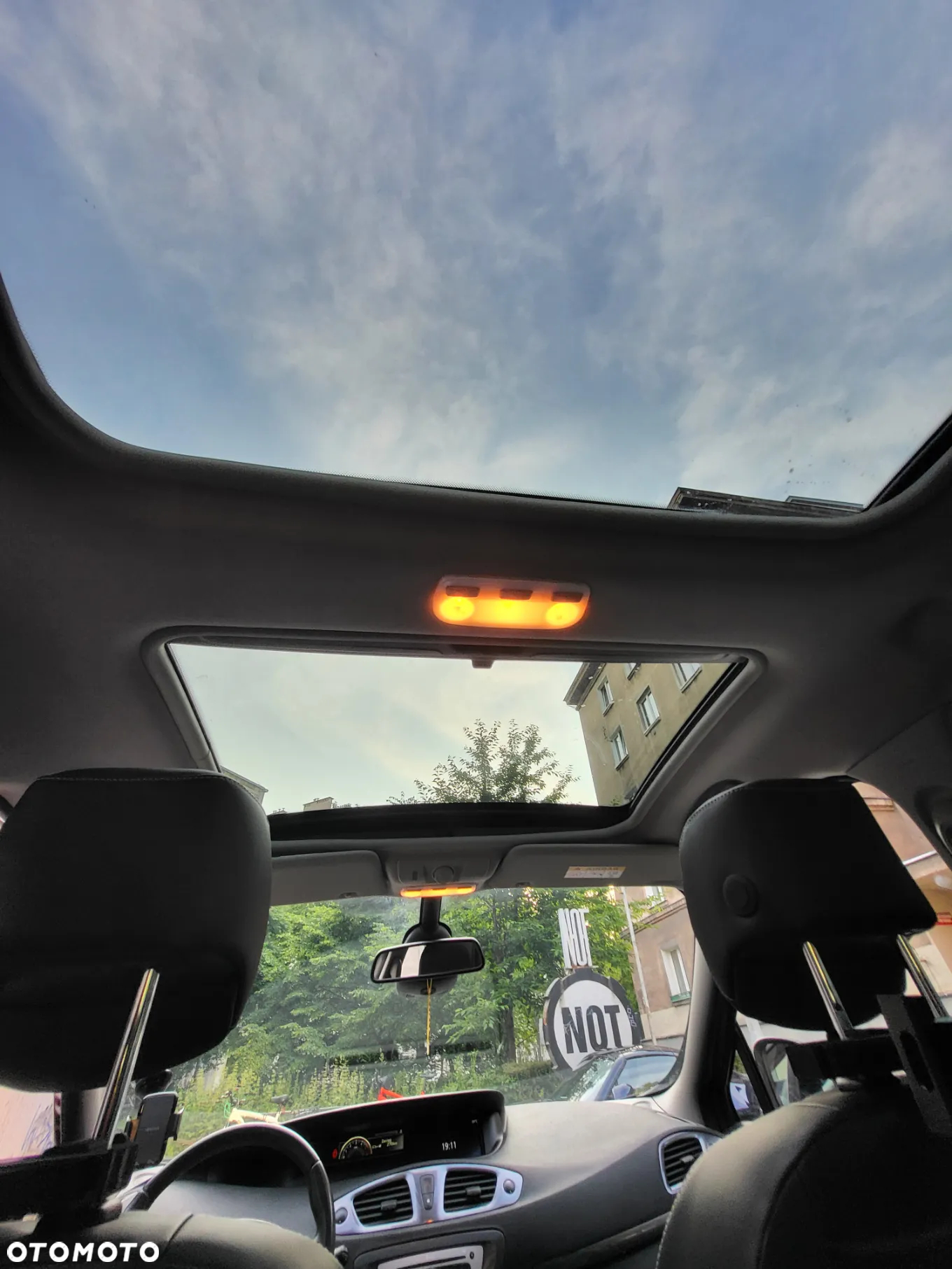 Renault Scenic Xmod 1.5 dCi Bose EDC - 11