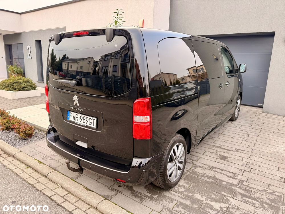 Peugeot Traveller - 9