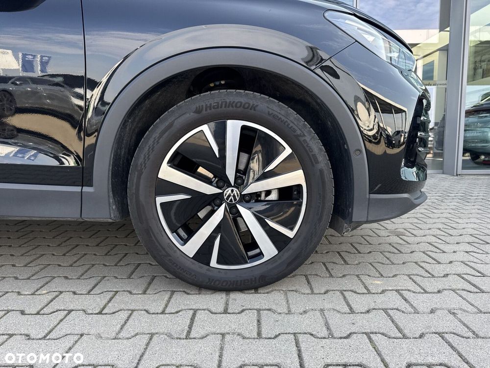 Volkswagen Tiguan - 19