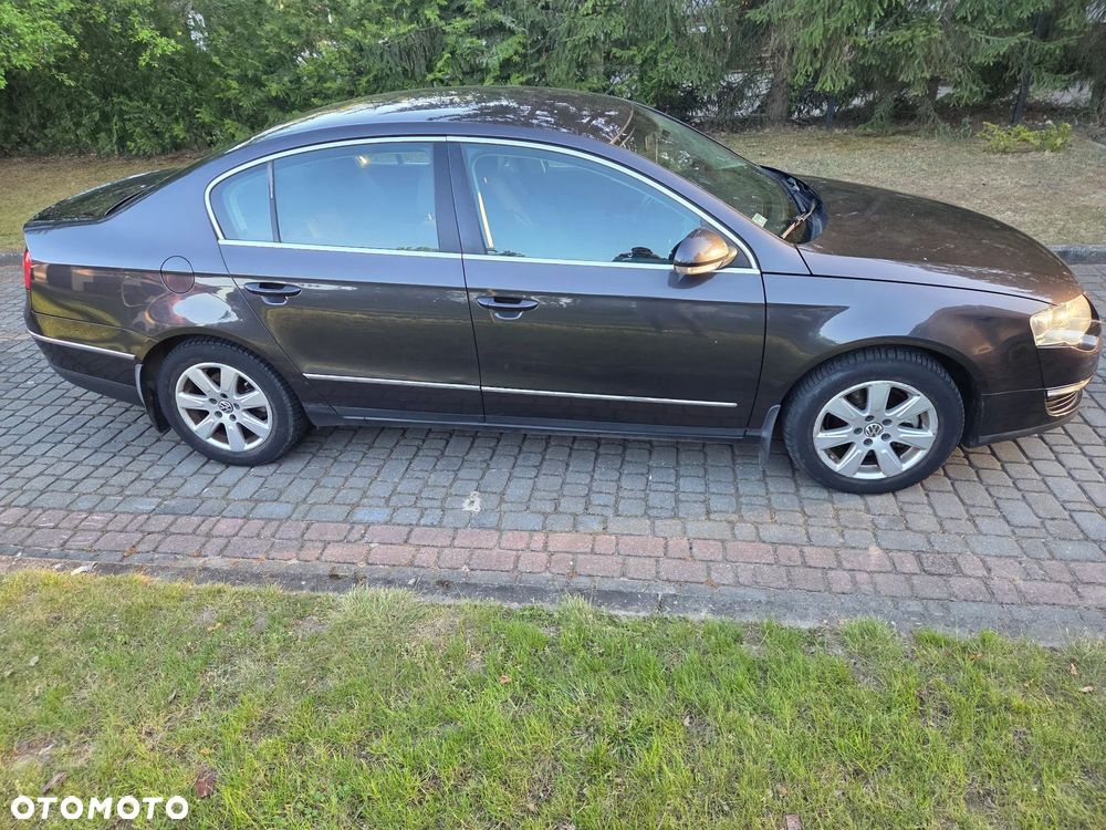 Volkswagen Passat 2.0 TDI Comfortline - 2