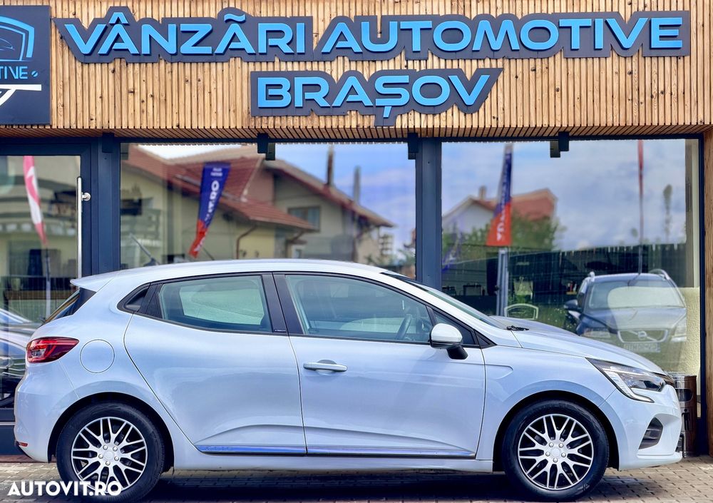 Renault Clio - 7