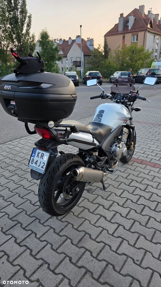 Honda CBF - 6