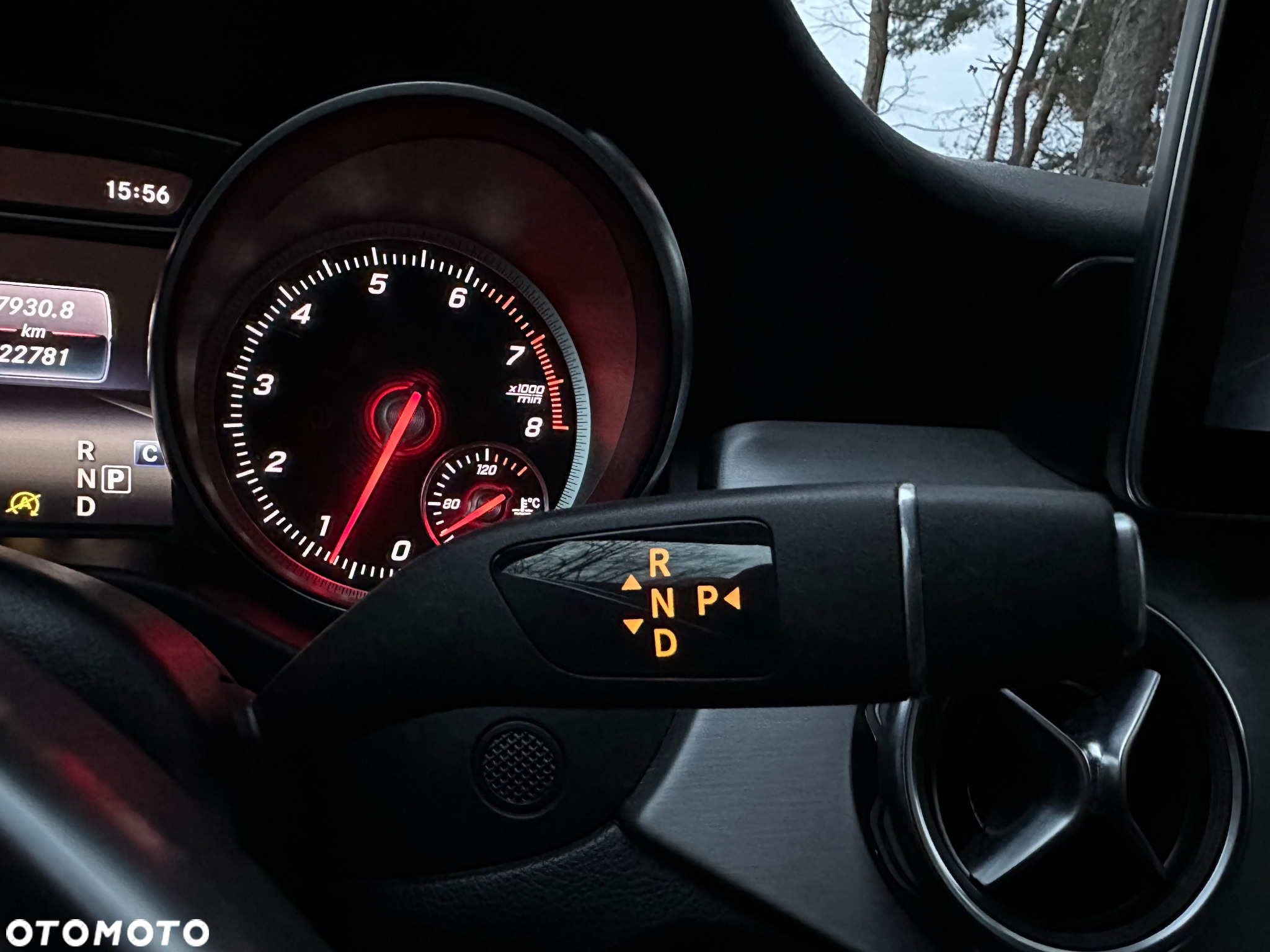 Mercedes-Benz GLA 200 7G-DCT AMG Line - 30