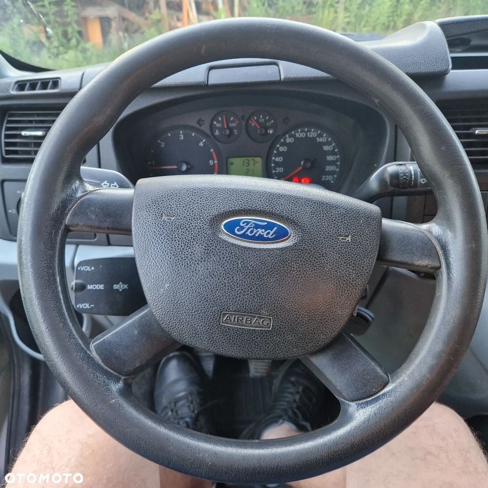 Ford Transit - 7