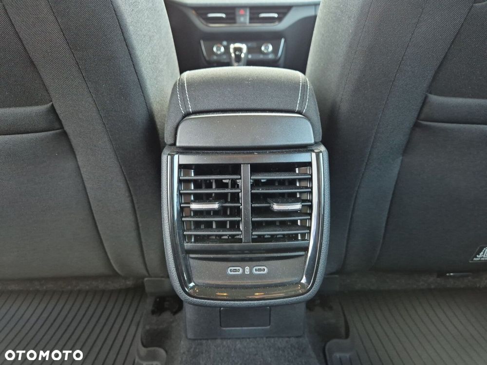 Skoda Kamiq 1.0 TSI Drive DSG - 39