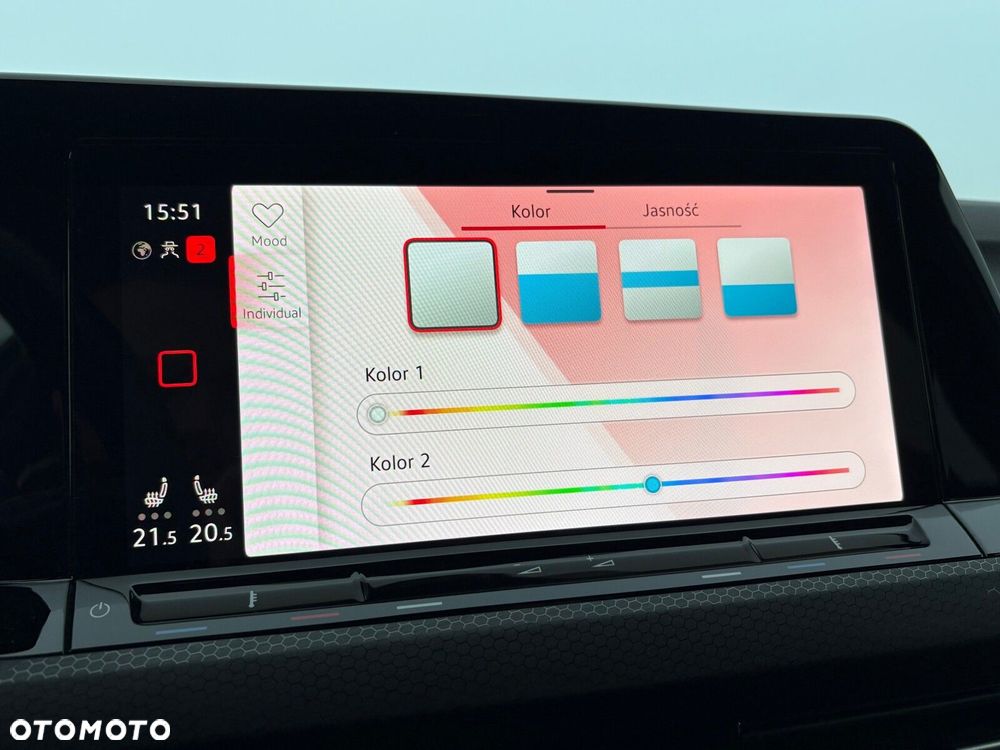 Volkswagen Golf - 32