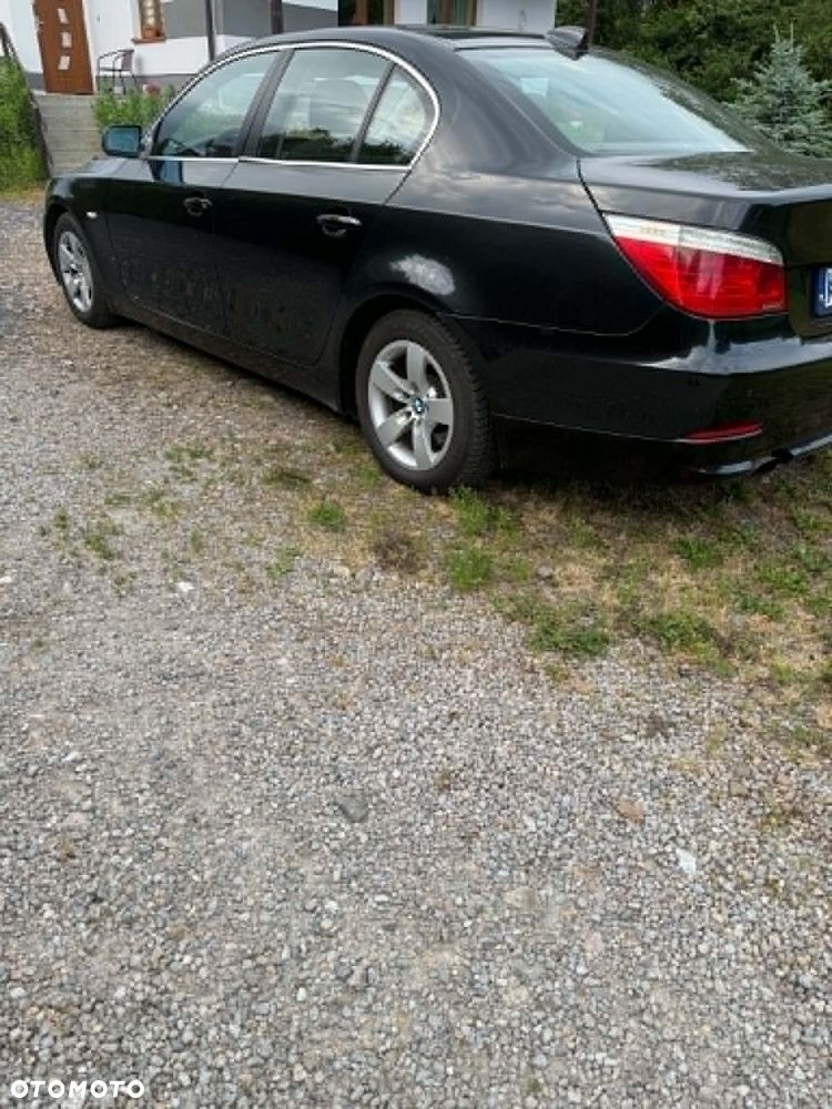 BMW Seria 5 520d - 3