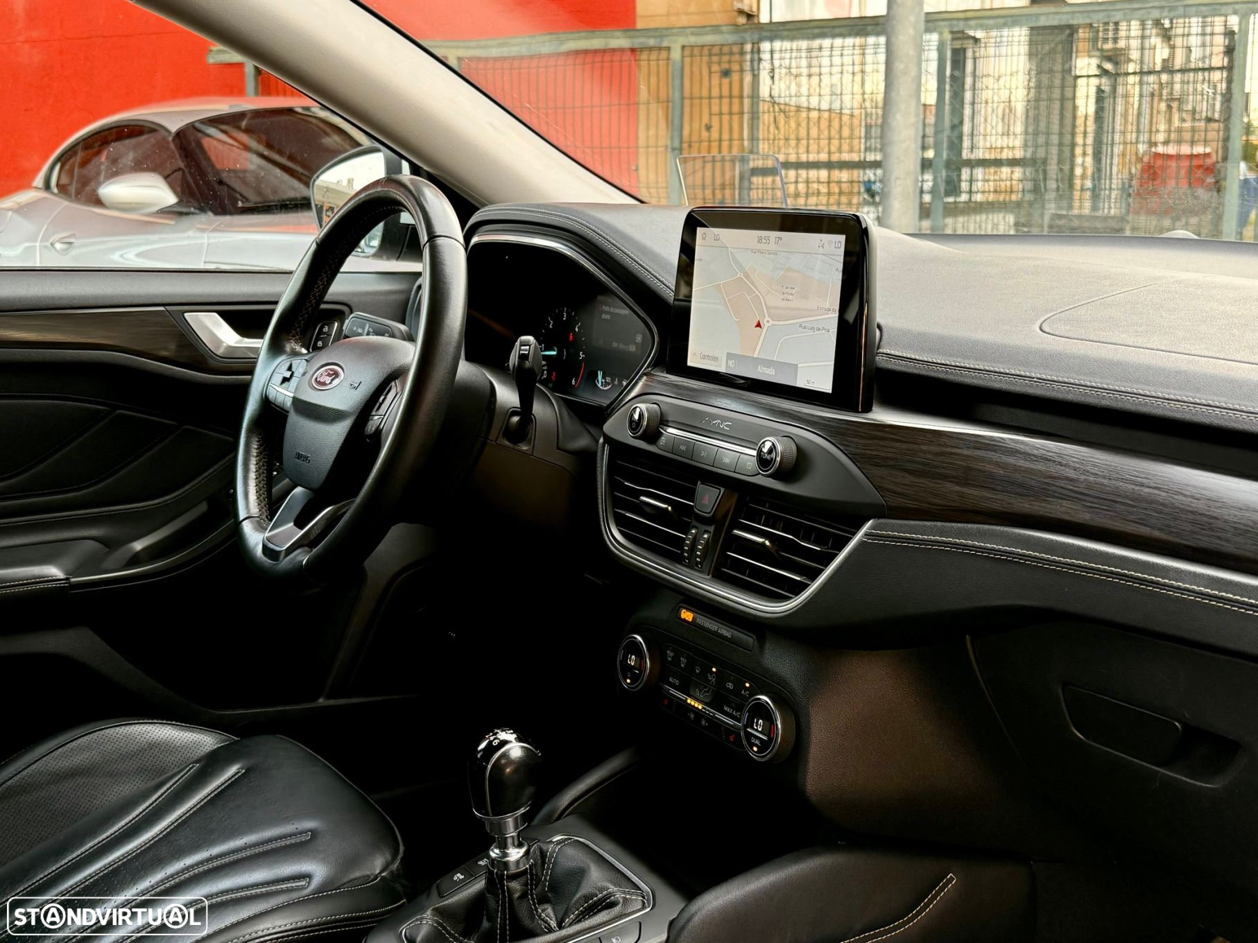 Ford Focus 1.5 TDCi EcoBlue Vignale - 7