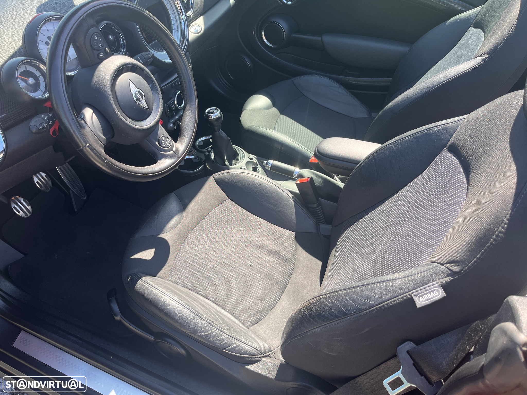 MINI Cabrio Cooper S - 14