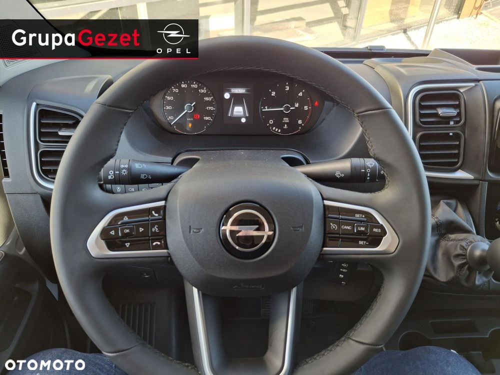 Opel Movano - 12