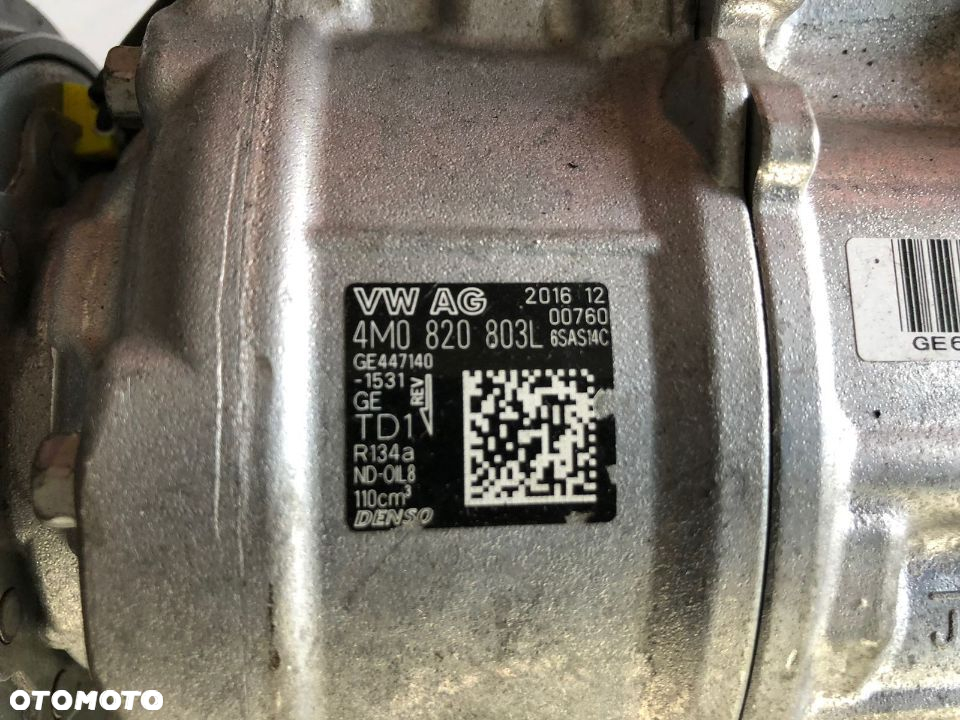 KOMPRESOR KLIMATYZACJI AUDI A6 C7 A7 Q7 4M0820803L - 2