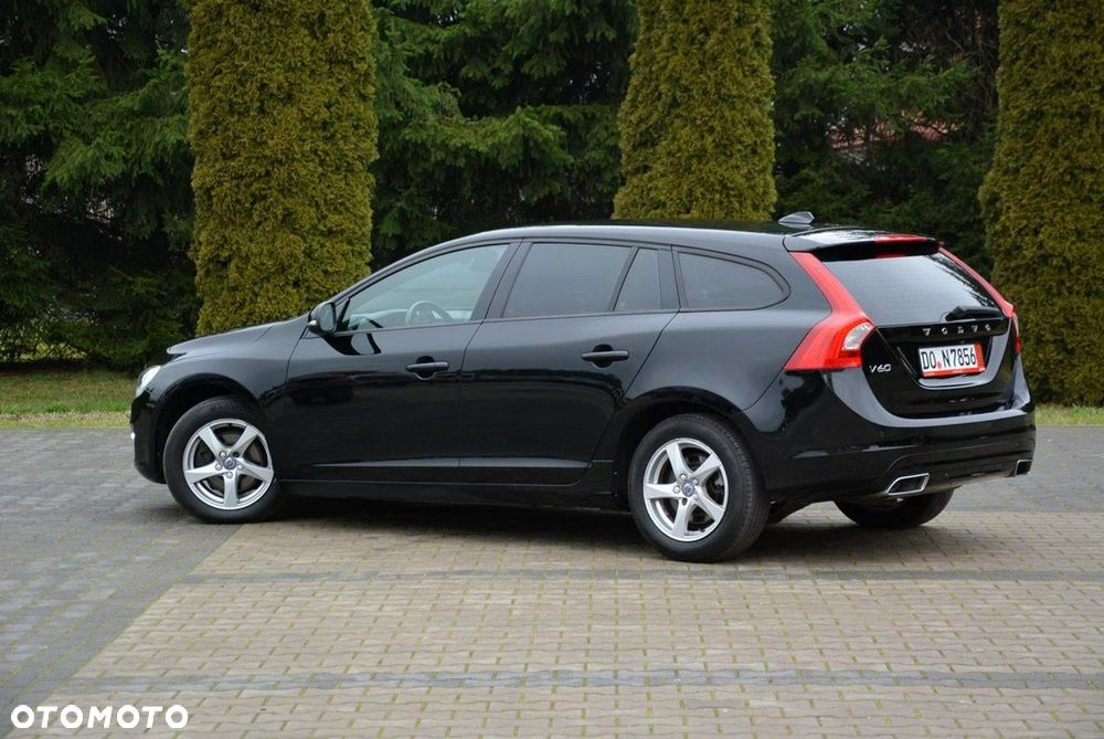 Volvo V60 D4 Geartronic Momentum Pro - 13