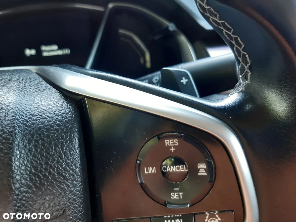 Honda Civic 1.5 i-VTEC Turbo CVT Elegance - 17