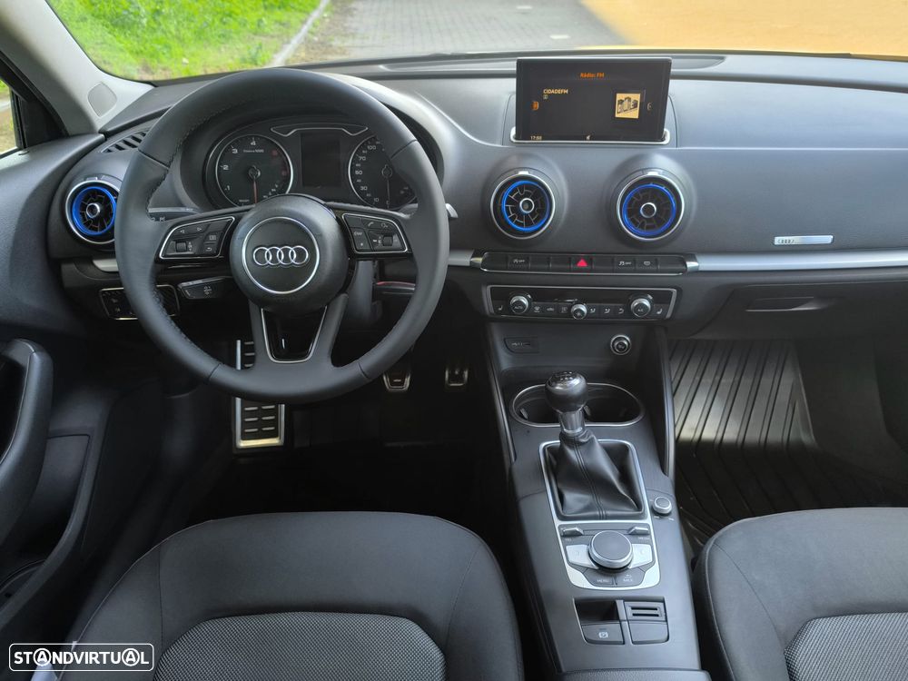 Audi A3 Sportback 1.6 TDI - 12