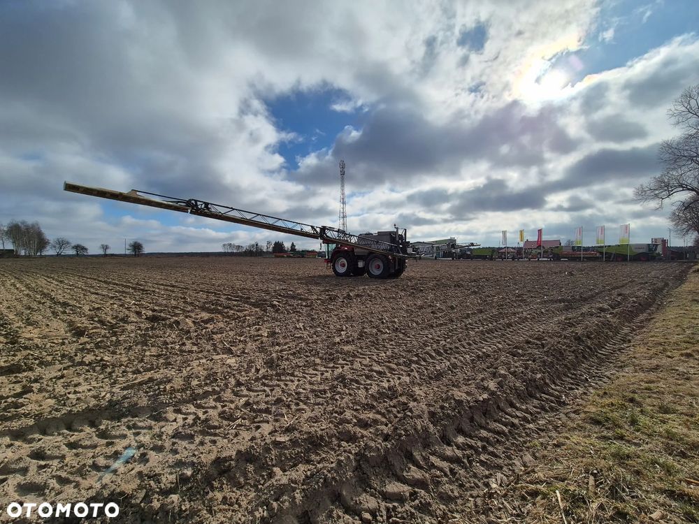 Horsch 299 tys netto opryskiwacz samojezdny Horsch Leeb PT 230 8000l - 6