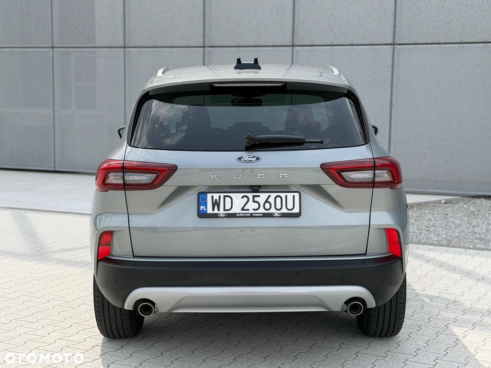 Ford Kuga 1.5 EcoBoost FWD Titanium - 6