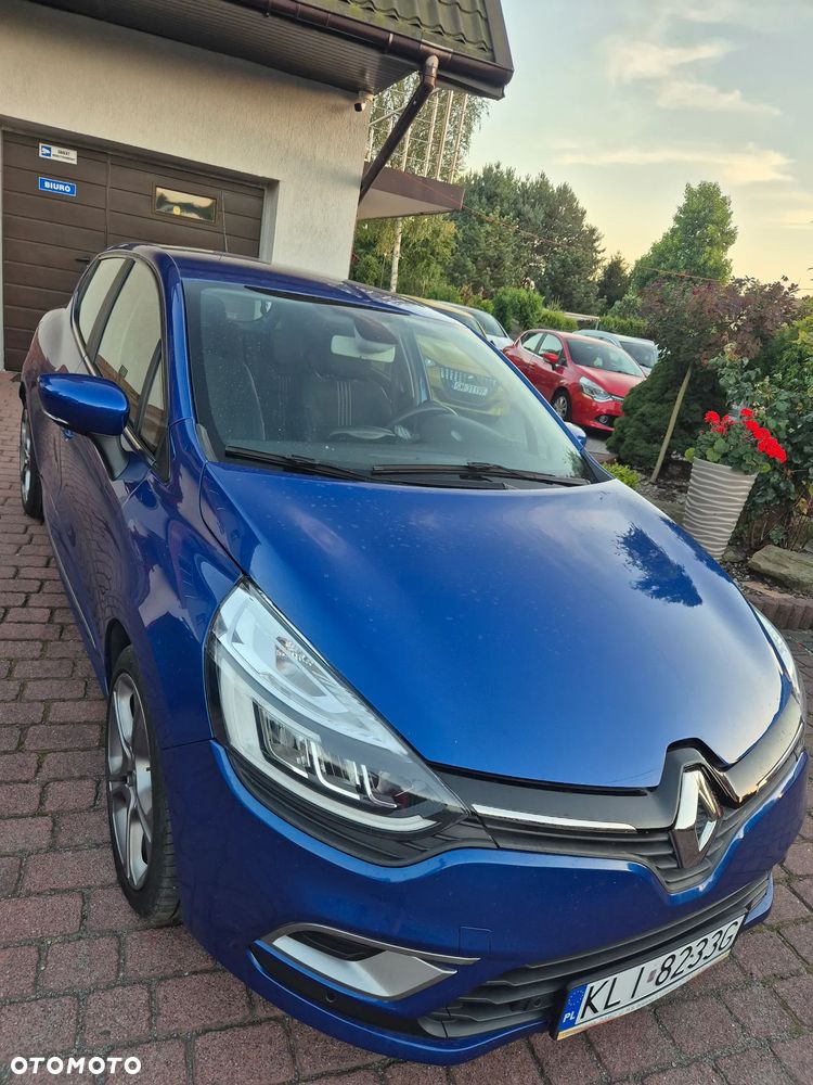 Renault Clio - 30