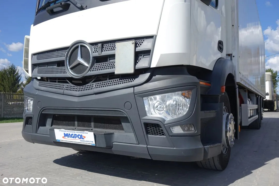 Mercedes-Benz 2532 L 6x2 / FURGON / KONTENER / AUTOMAT / EURO 6 /  TYLNA OŚ PODNOSZONA SKRĘTNA / WINDA ZAŁADUNKOWA - 8