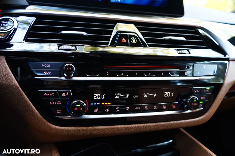 BMW Seria 5 540i xDrive AT - 8