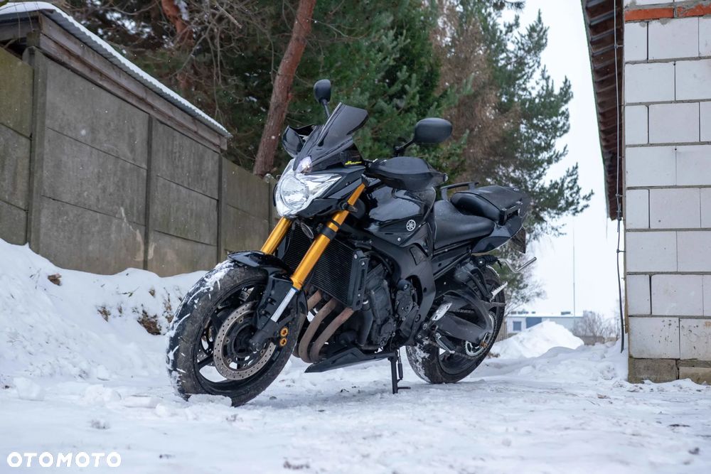 Yamaha FZ8 - 1