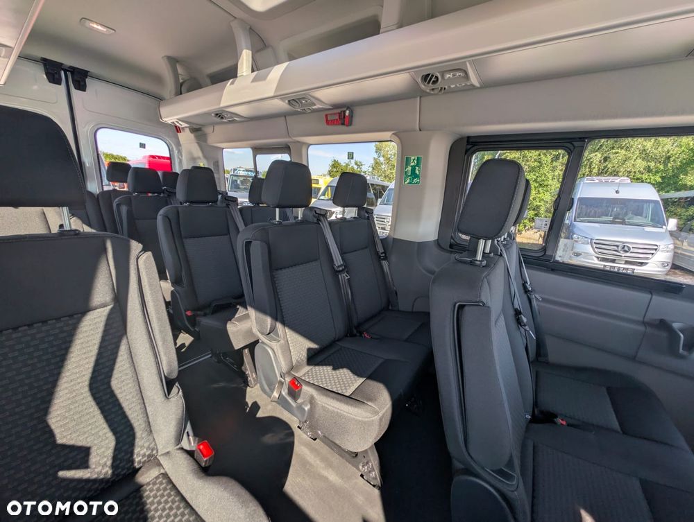 Ford Transit - 26
