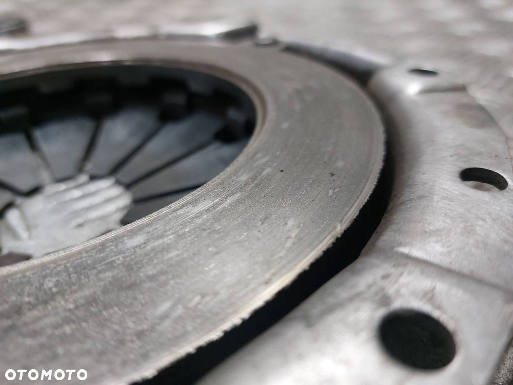 SPRZĘGŁO TARCZA + DOCISK + ŁOŻYSKO OPOROWE SUZUKI IGNIS I 1.3 16V - 6