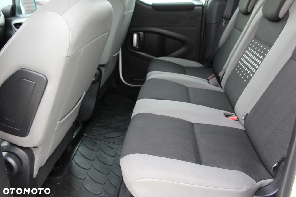 Citroën Berlingo - 12