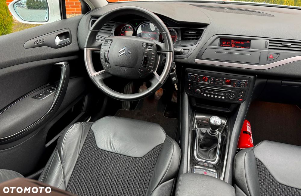 Citroën C5 2.0 HDi Exclusive - 15
