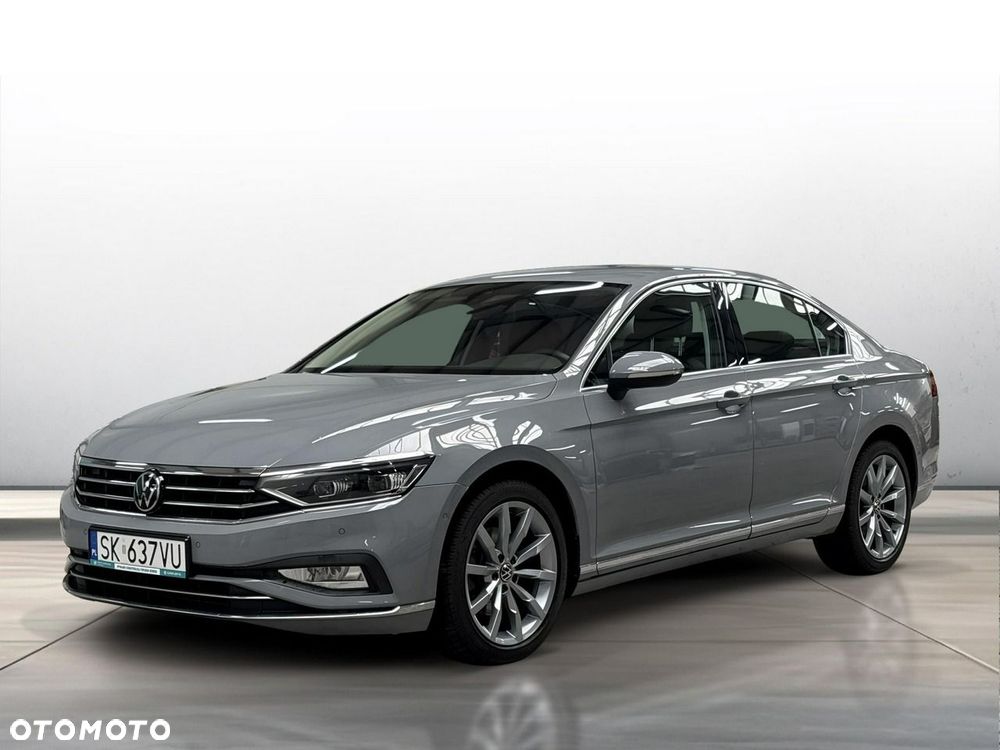 Volkswagen Passat - 2