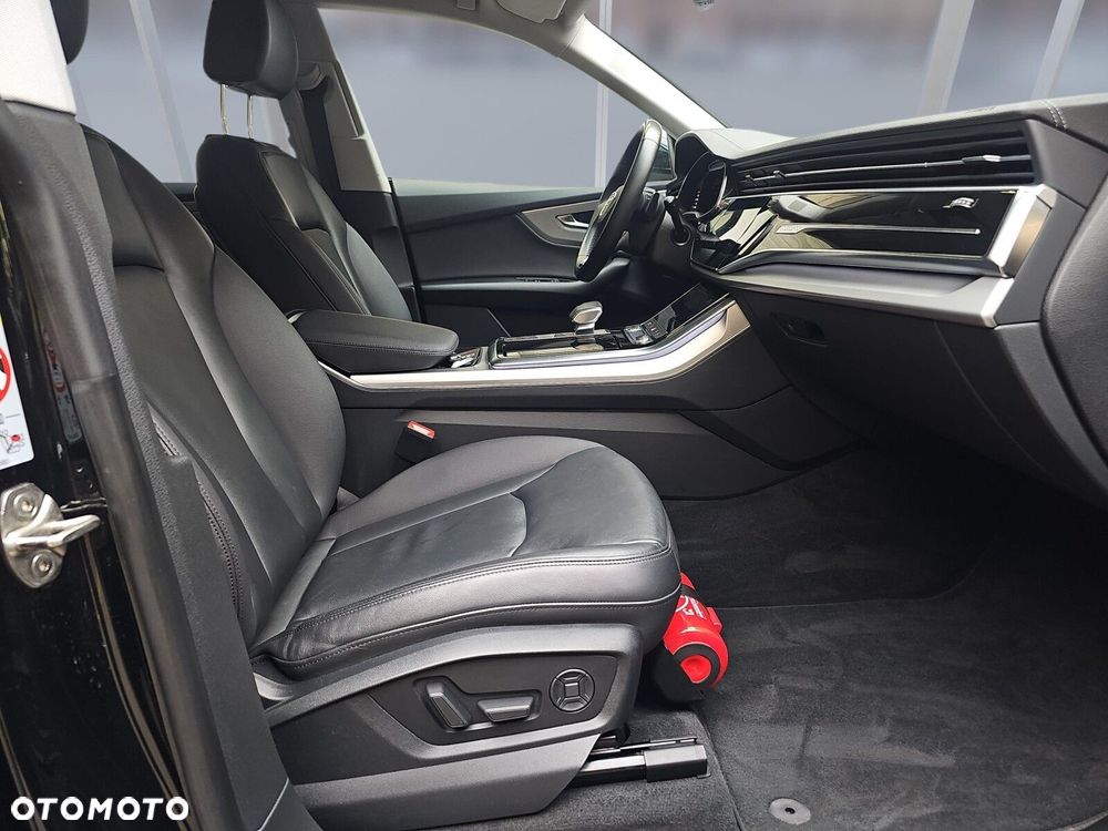 Audi Q8 45 TDI mHEV Quattro Tiptronic - 11