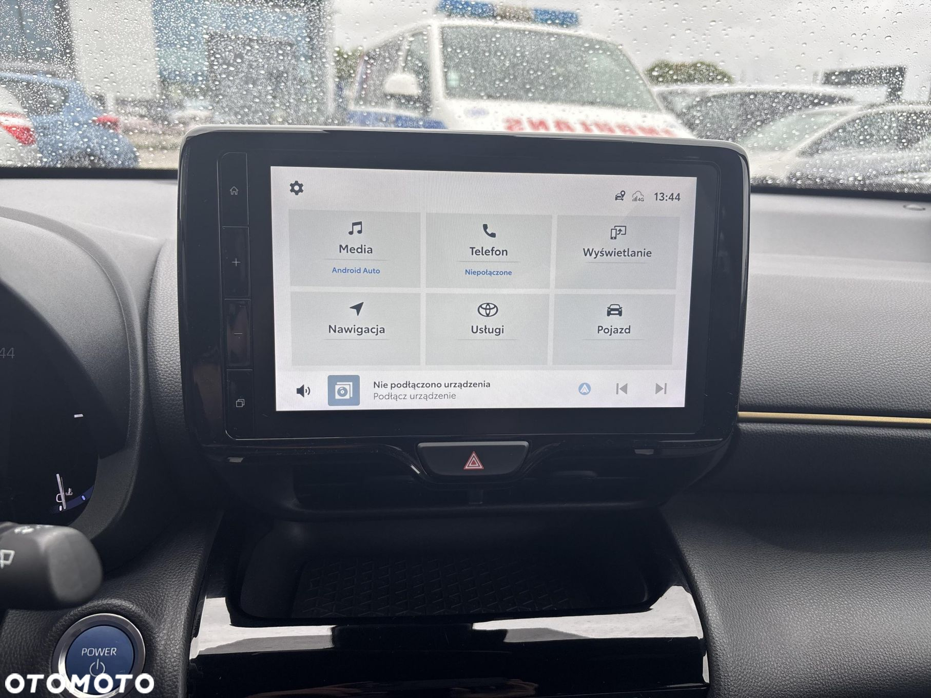 Toyota Yaris Cross - 18
