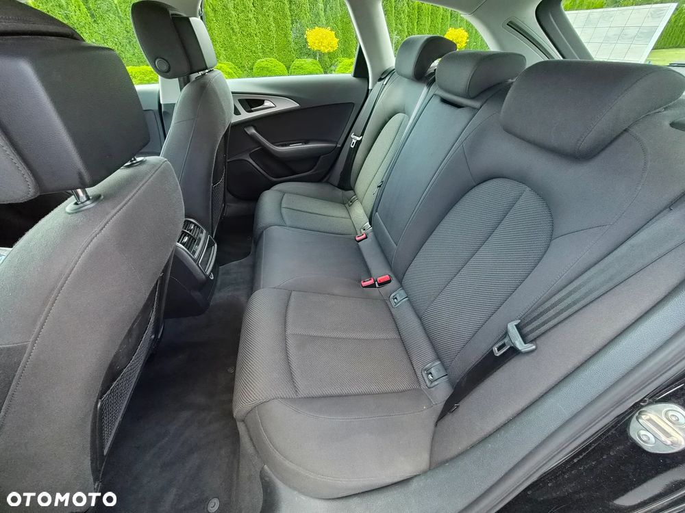 Audi A6 Avant 3.0 TDI quattro S tronic - 10