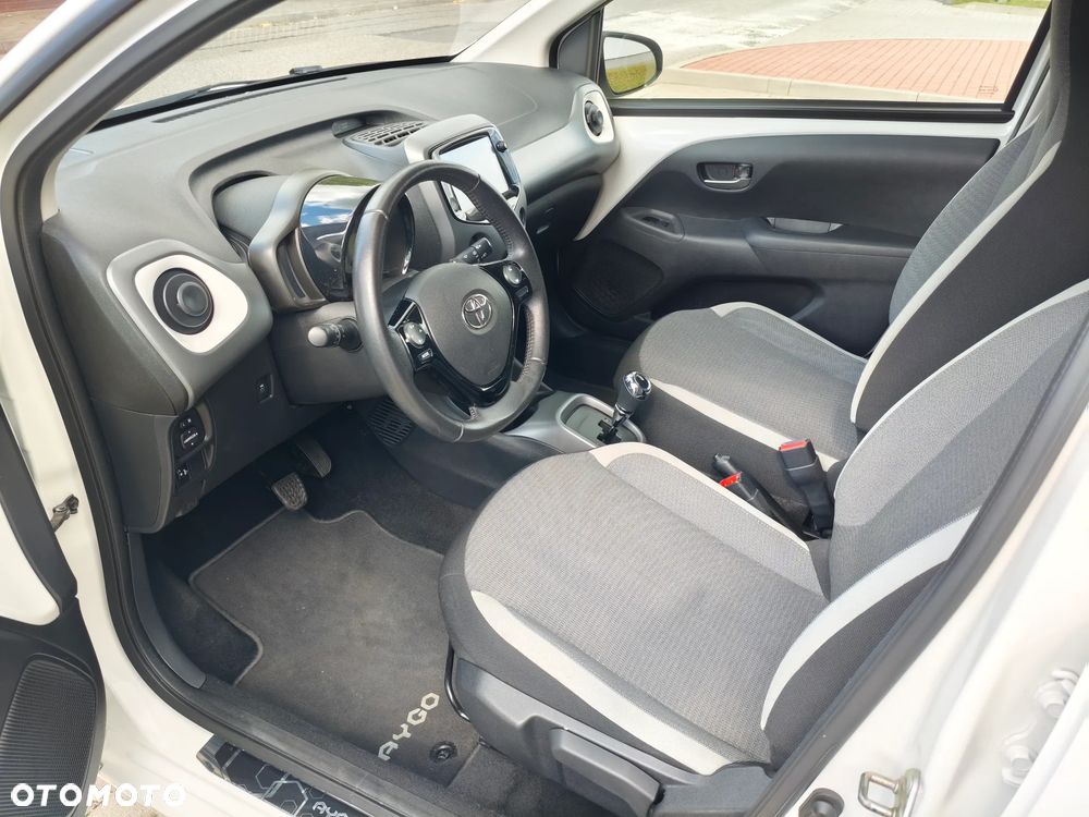 Toyota Aygo - 10