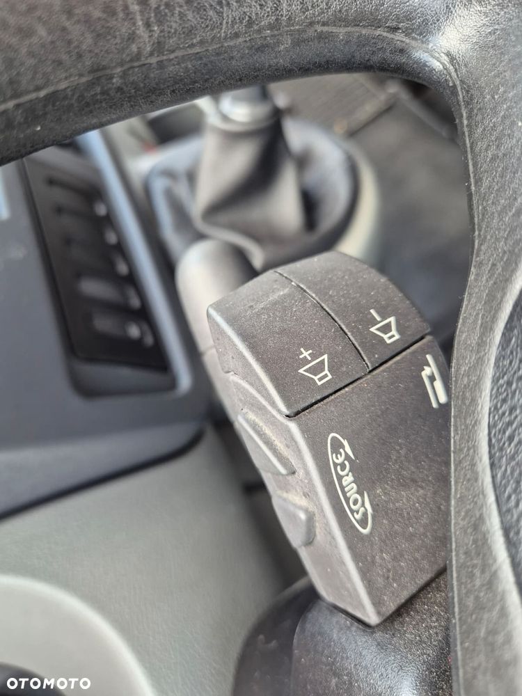 Renault Master 2.5 DCi 120 / STRAŻ POŻARNA / AUTO POŻARNICZE / 4 MIEJSCA / BEZWYPADKOWY / ORYGINALNY PRZEBIEG / DRABINA / ORYGINALNA ZABUDOWA / IDEALNY DO OSP LUB PSP / STAN IDEALNY - 21