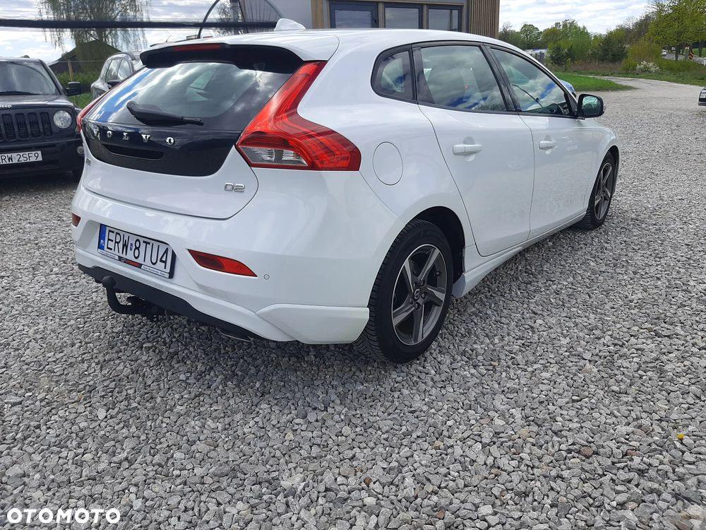Volvo V40 D2 Momentum - 6