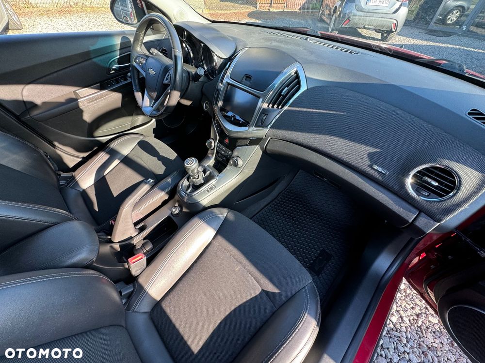 Chevrolet Cruze 1.4T LTZ+ - 15