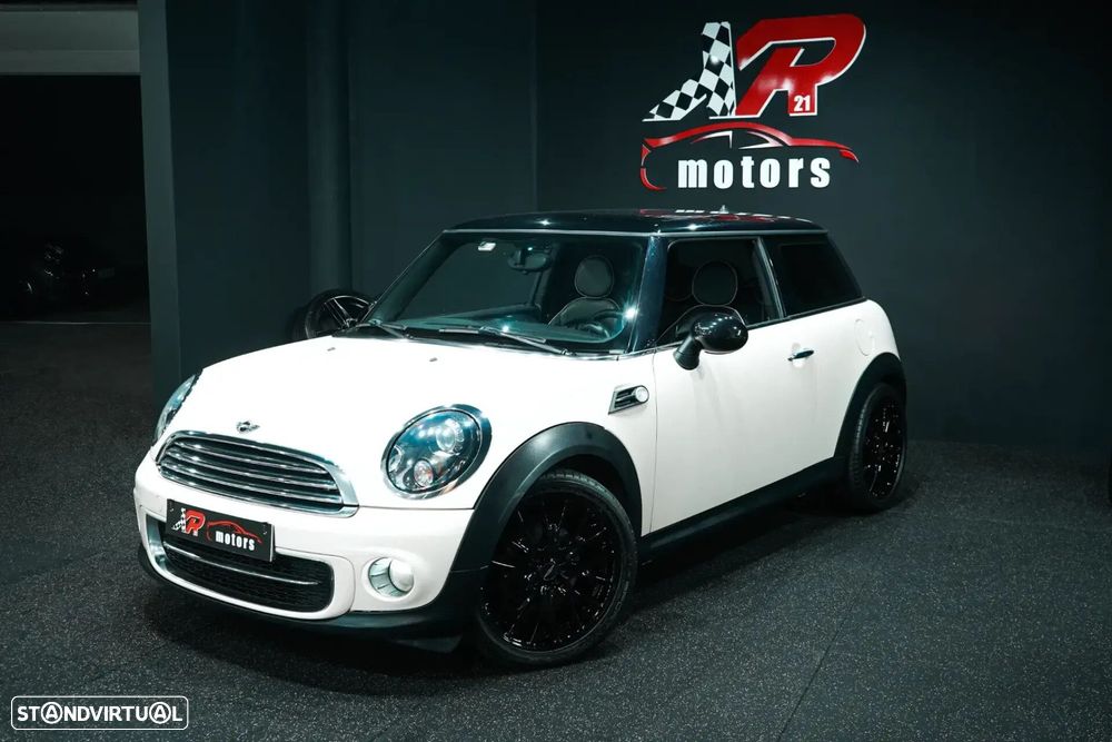 MINI 3 Portas Cooper D - 4