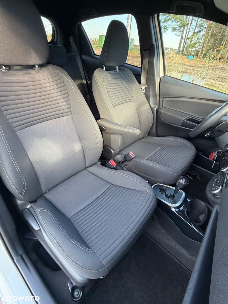 Toyota Yaris - 35