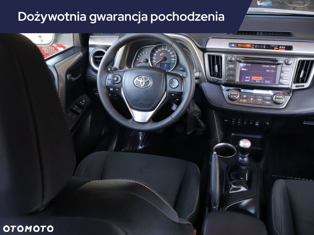 Toyota RAV4 - 9