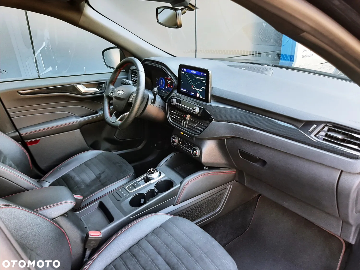 Ford Kuga 2.0 EcoBlue AWD ST-Line X - 28
