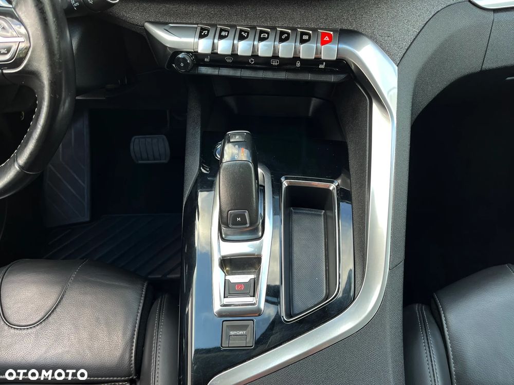 Peugeot 3008 BlueHDi 120 Stop & Start EAT6 Allure - 25