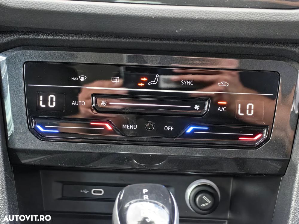 Volkswagen Tiguan - 9
