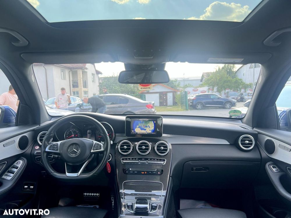 Mercedes-Benz GLC 300 4MATIC 9G-TRONIC AMG Line - 7