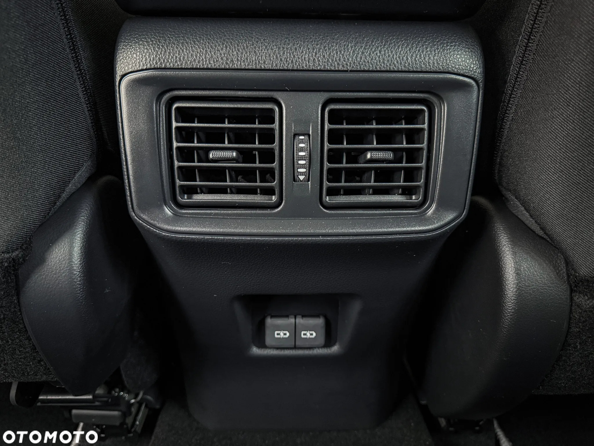 Toyota RAV4 - 15
