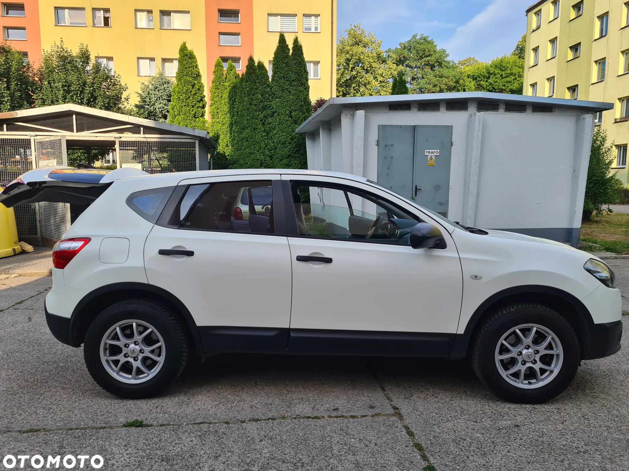 Nissan Qashqai - 12