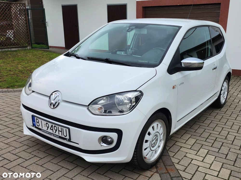 Volkswagen up! white - 1