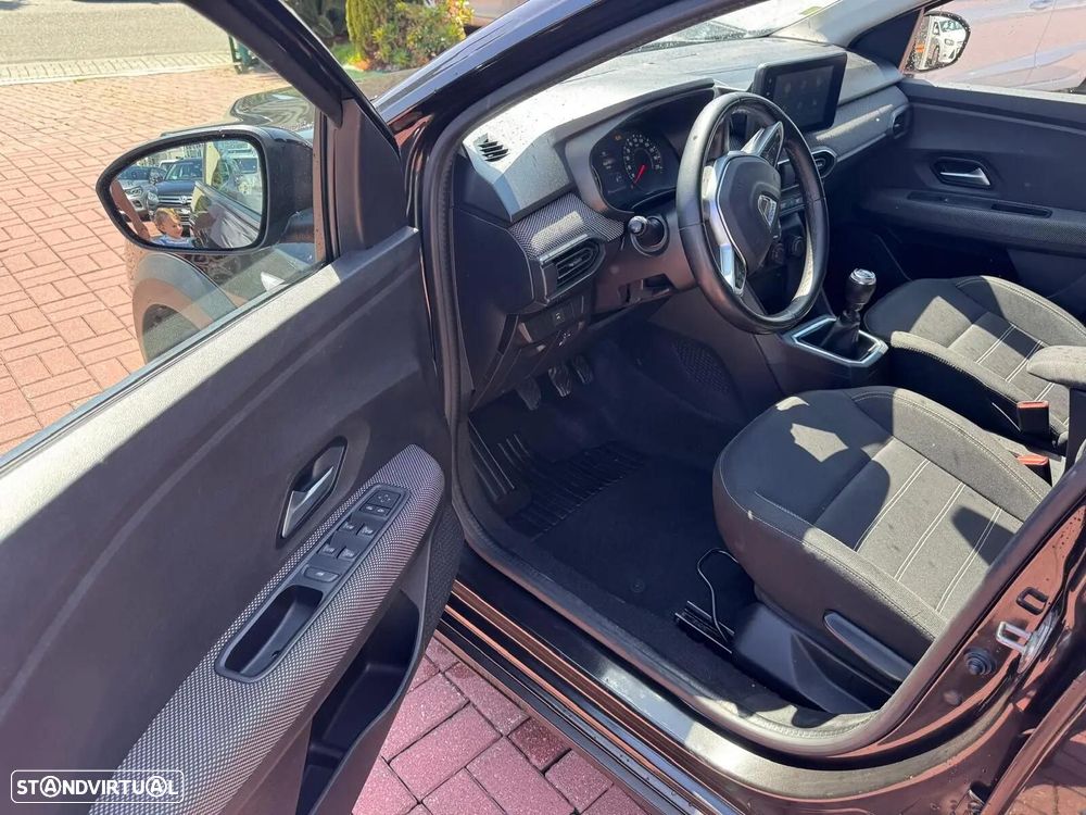 Dacia Jogger 1.0 ECO-G Essential 7L Bi-Fuel - 23