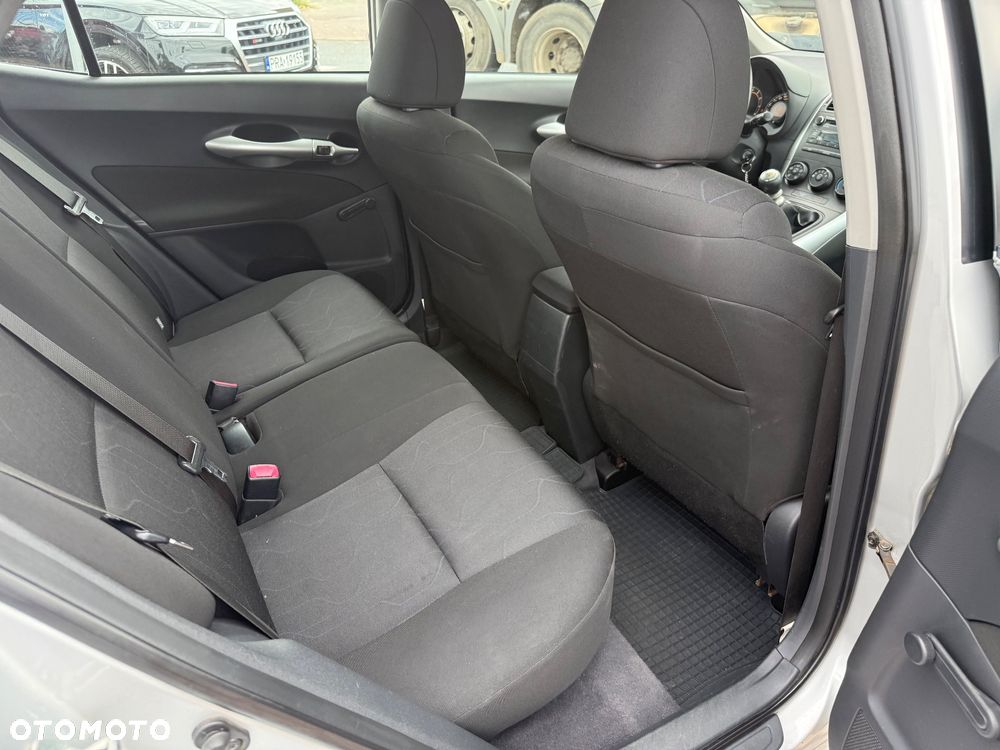 Toyota Auris 1.33 VVT-i Life Comfort - 13