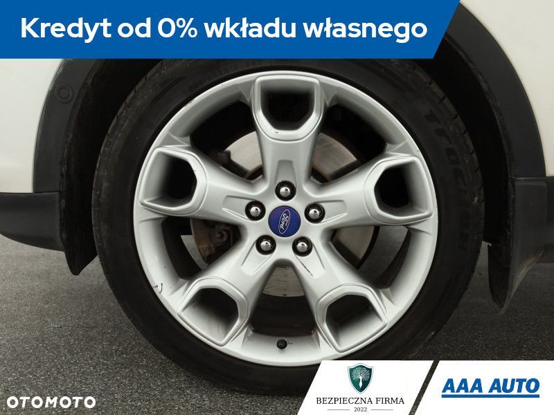 Ford Kuga - 13